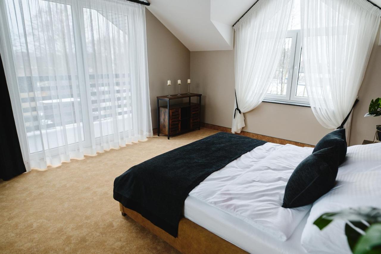M&M Apartamenty ヤションカ エクステリア 写真