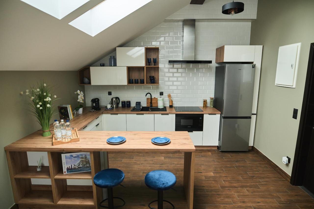 M&M Apartamenty ヤションカ エクステリア 写真
